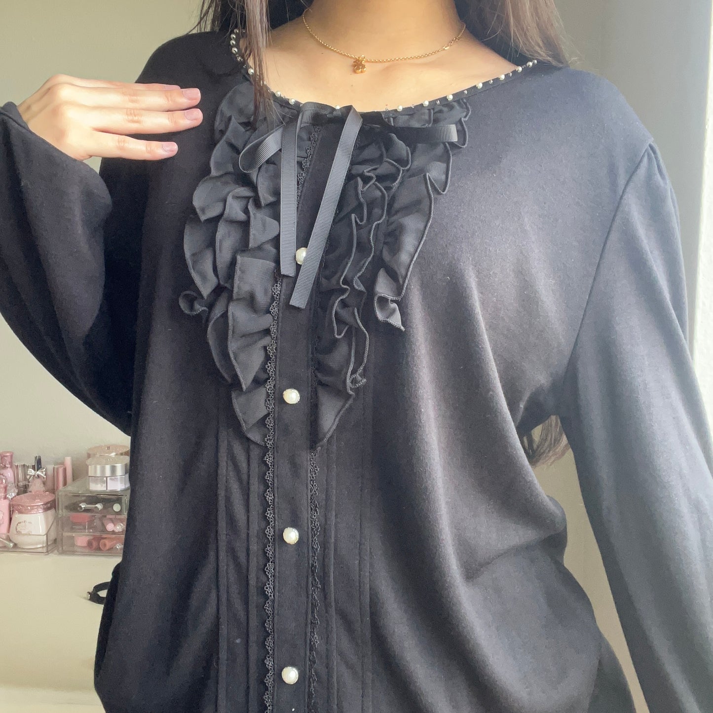 black button accent shoujo top (3L)
