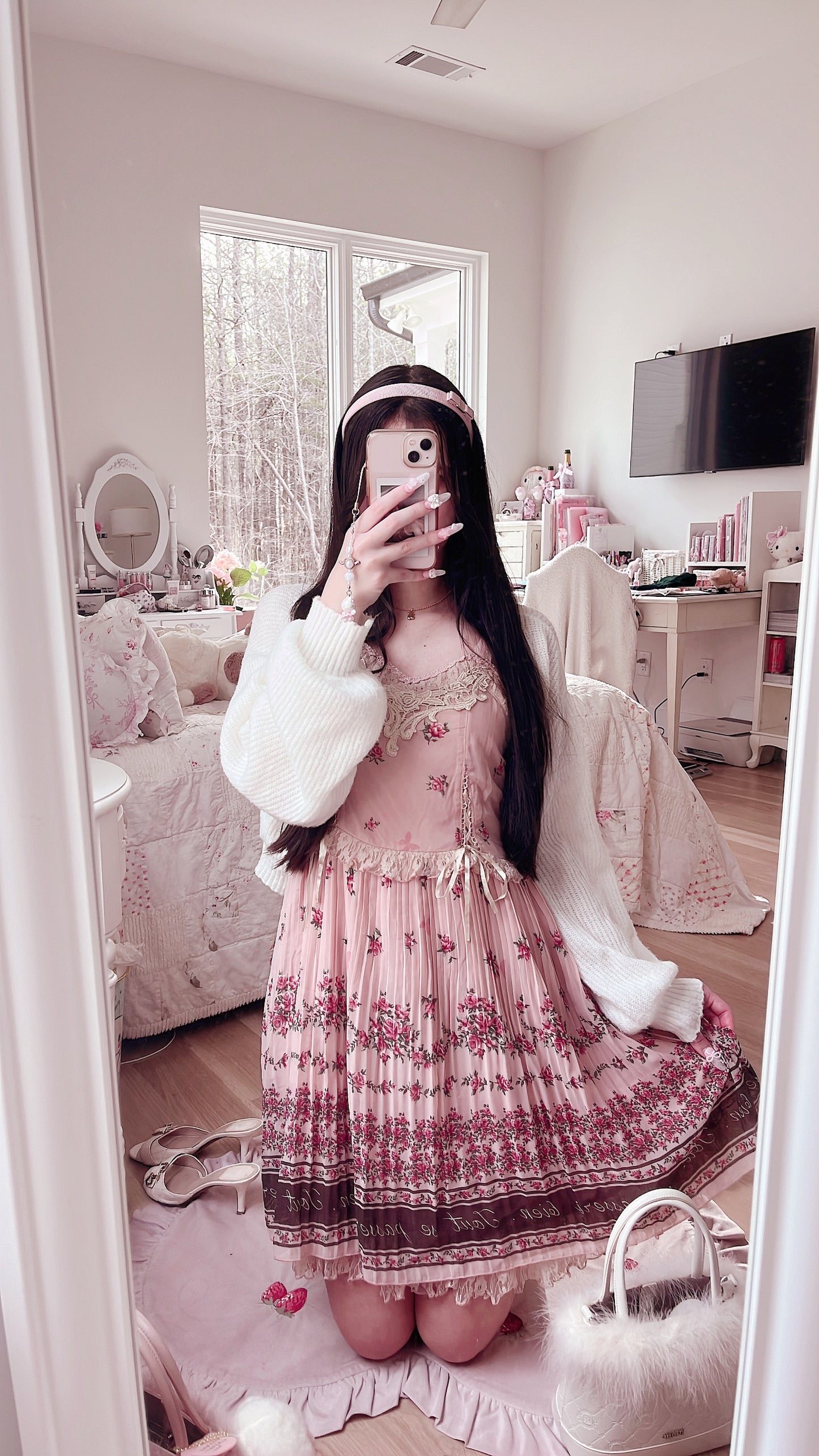 axes femme mauve floral dress