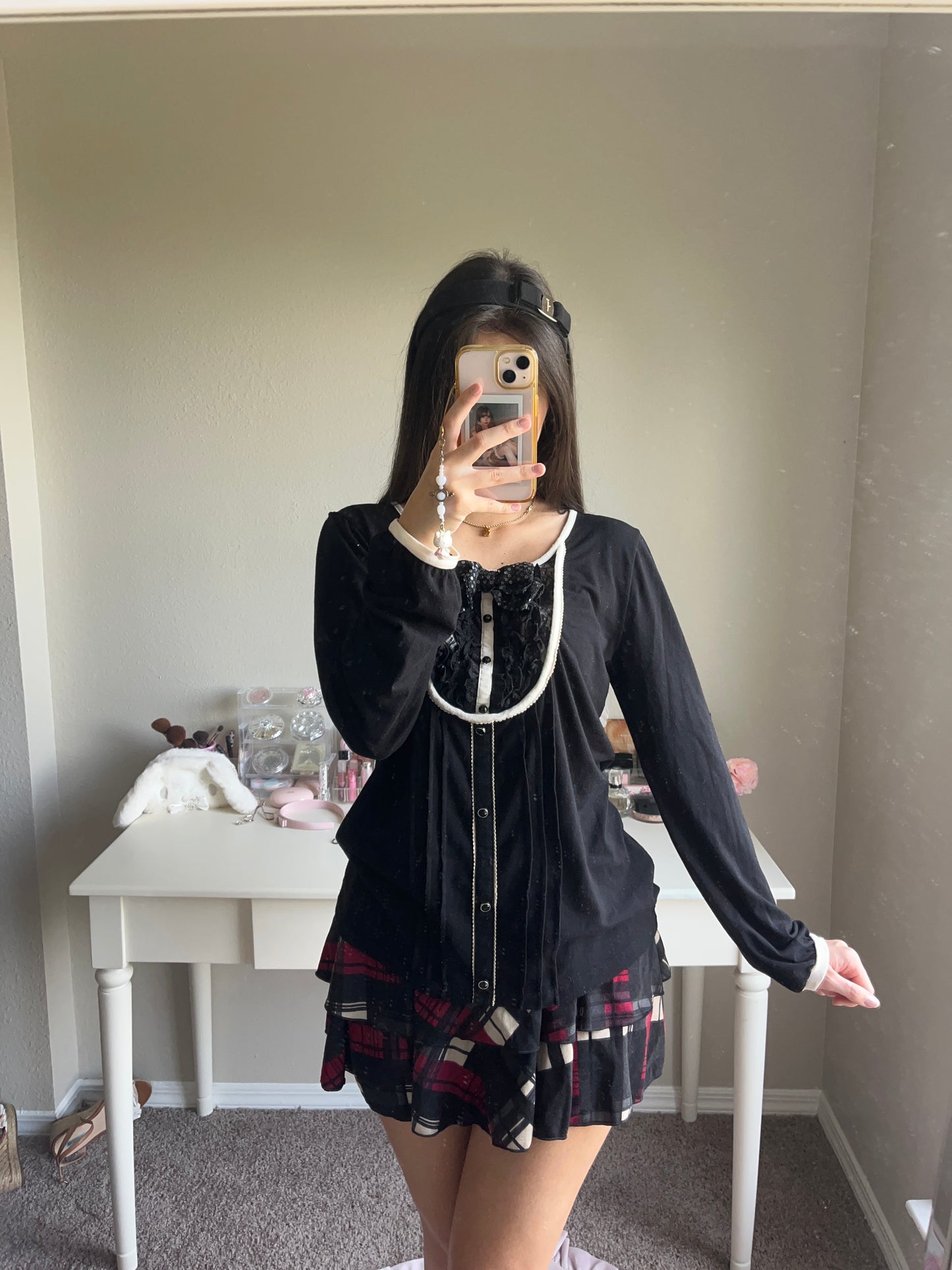 soft black ribbon accent shoujo top (LL)