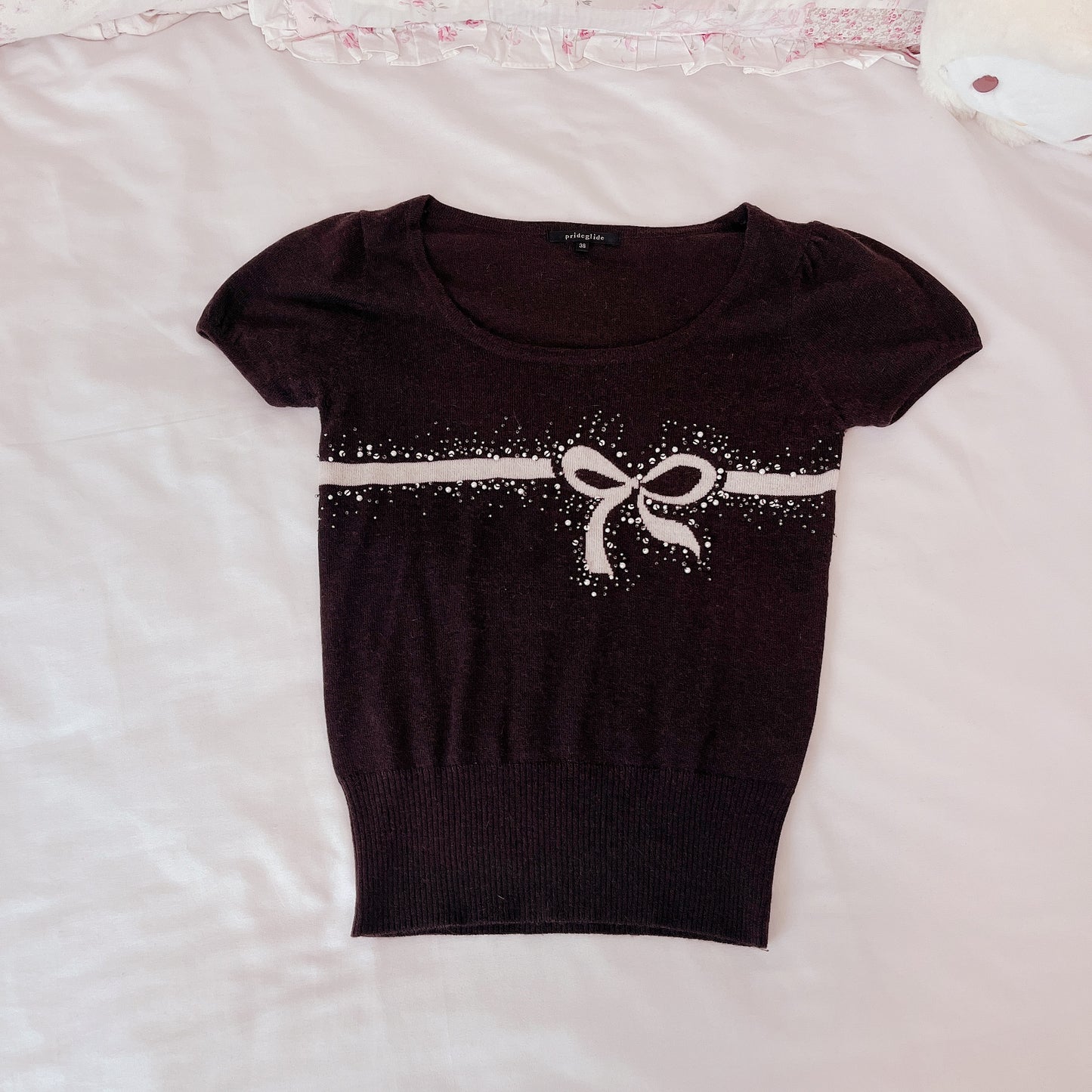 soft ribbon accent brown knit