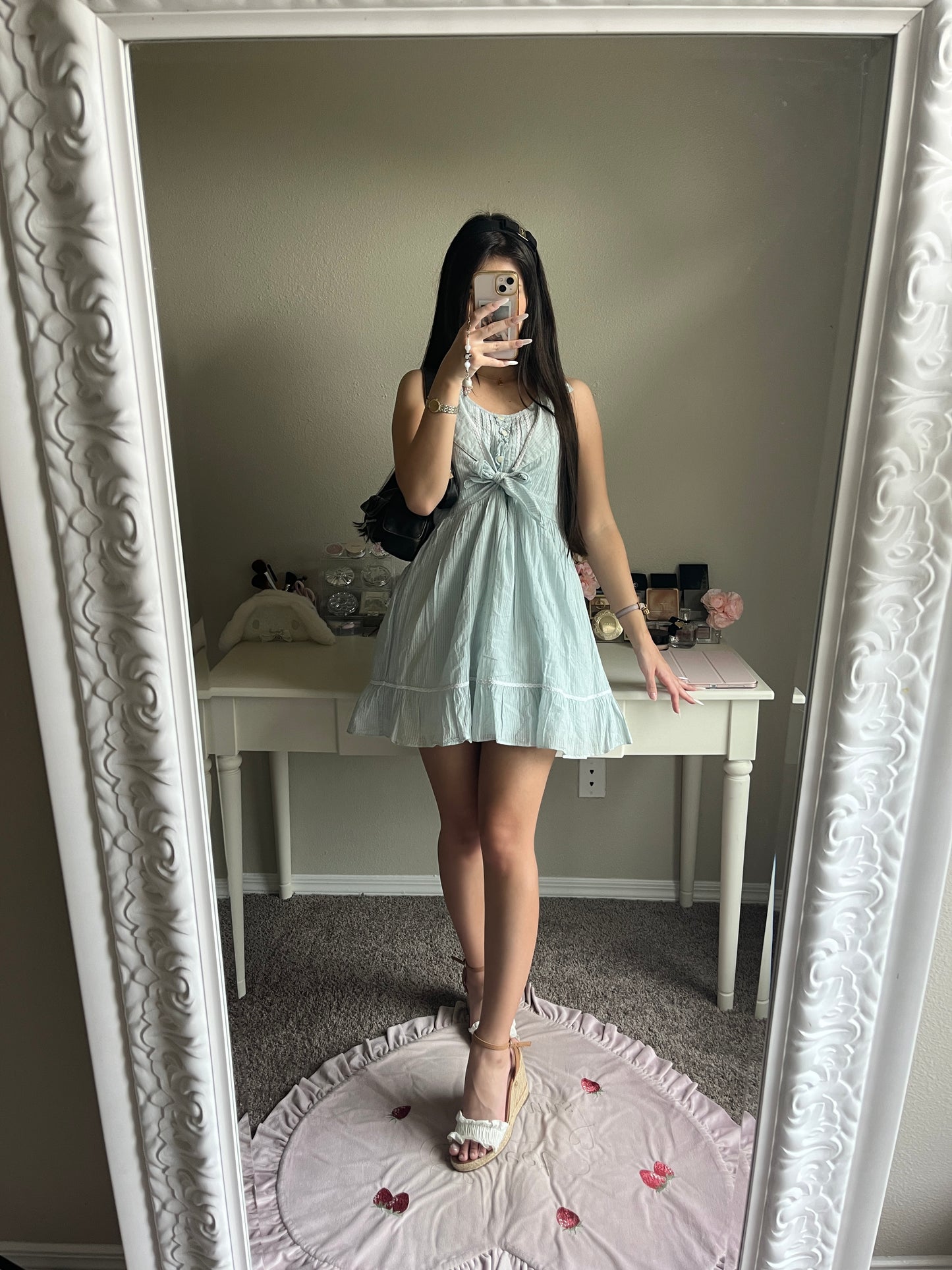 sleeveless blue mini dress