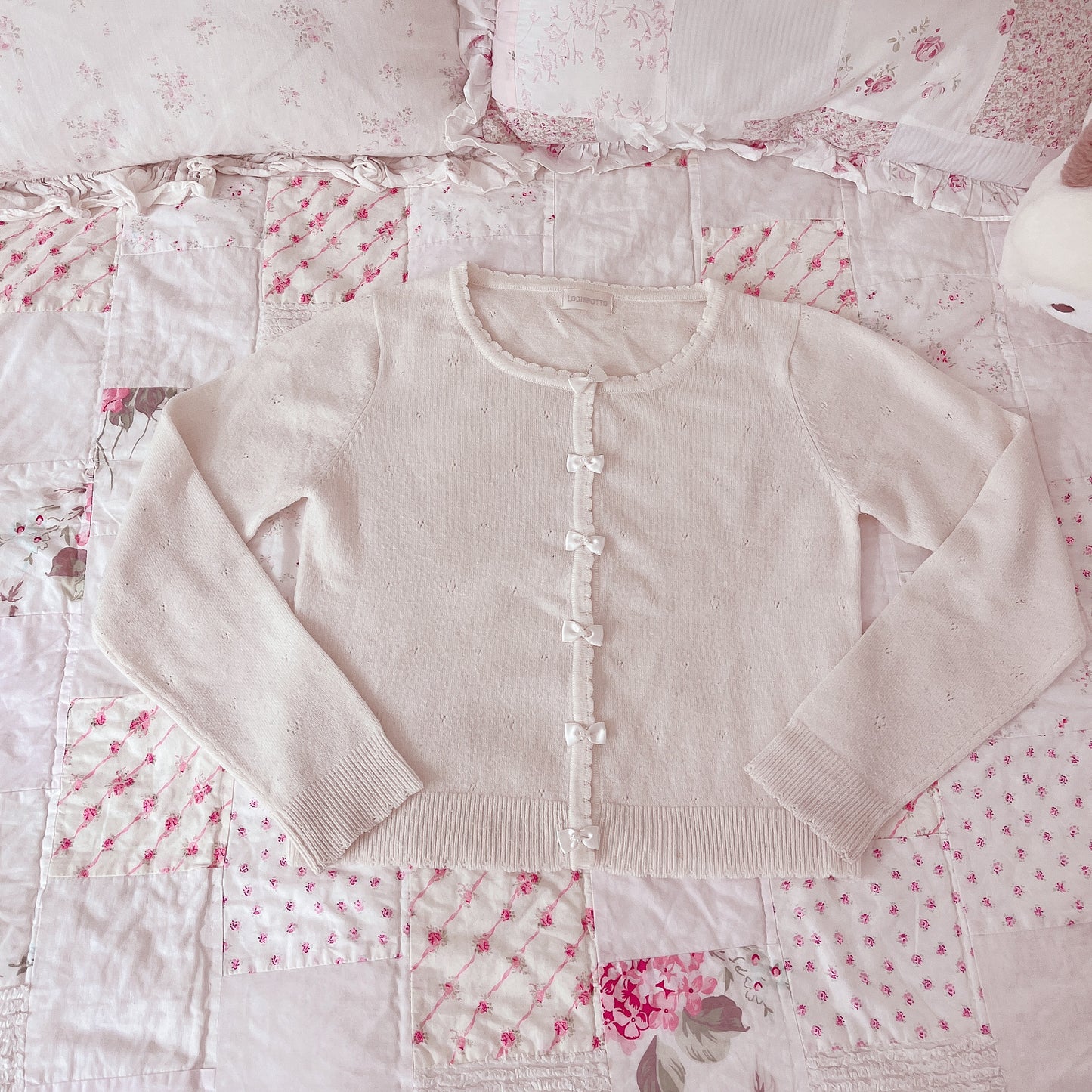 cozy white ribbon accent cardigan