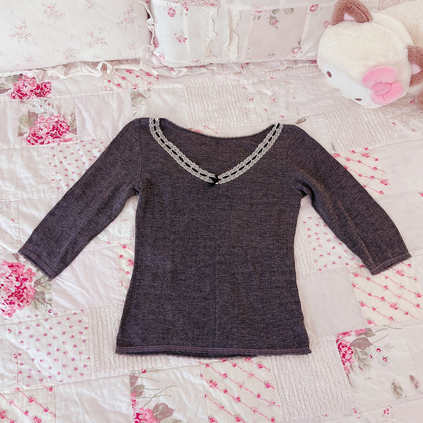 gray accent hem soft knit top