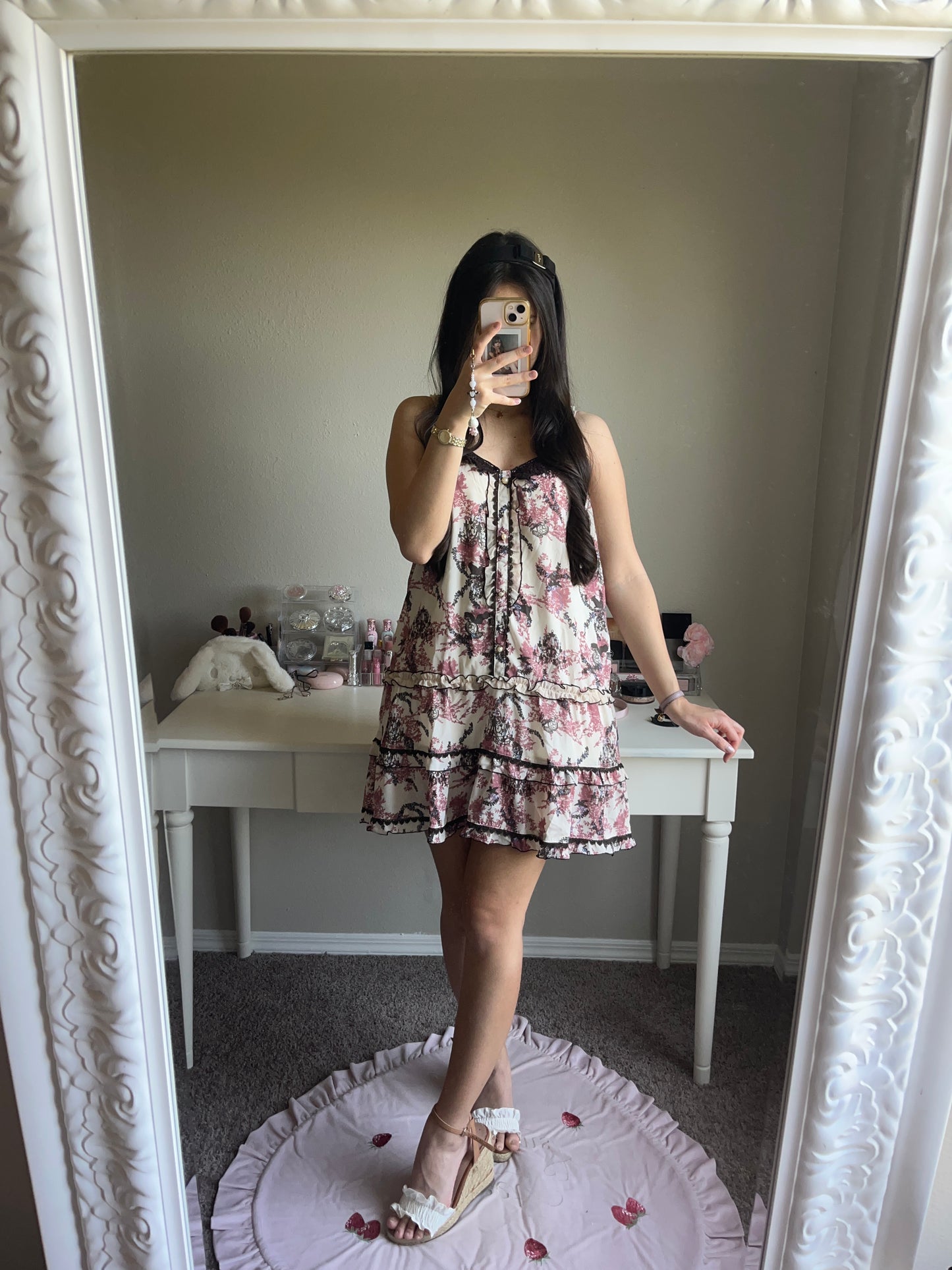 victorian motif beige tunic dress