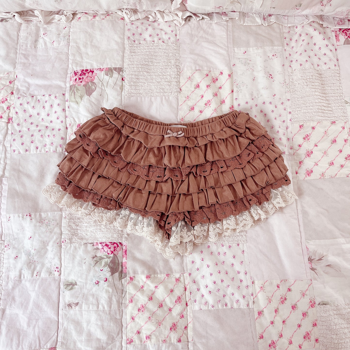 liz lisa chestnut bloomers