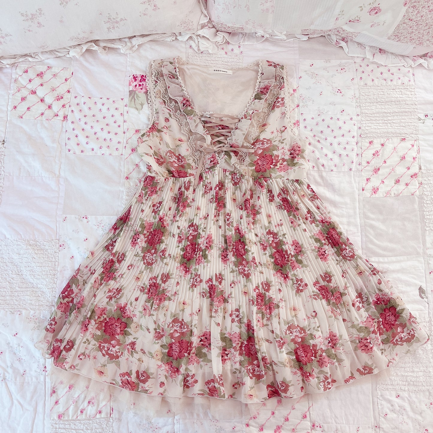 red floral beige mini dress