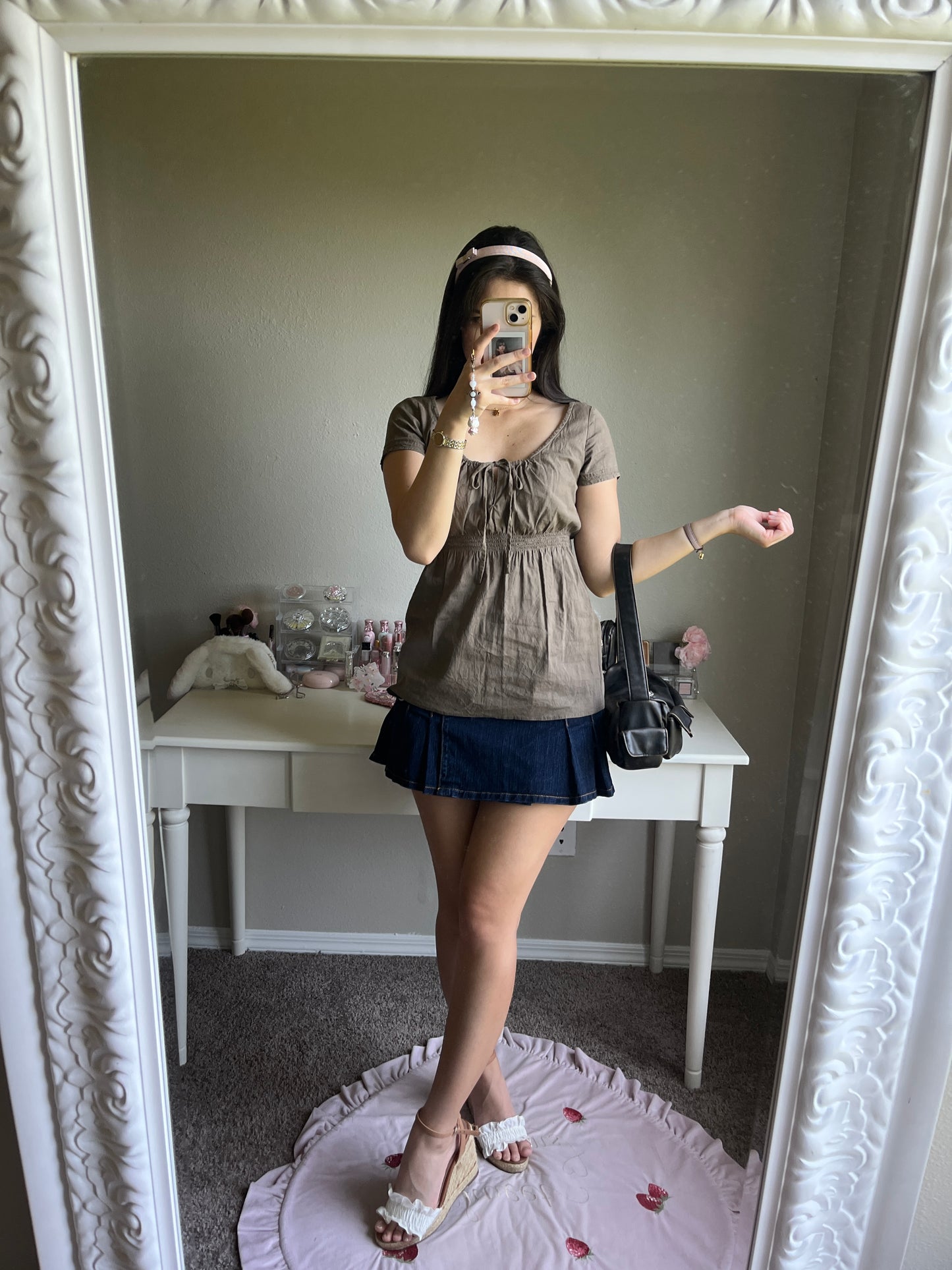brown scoop neck milkmaid top