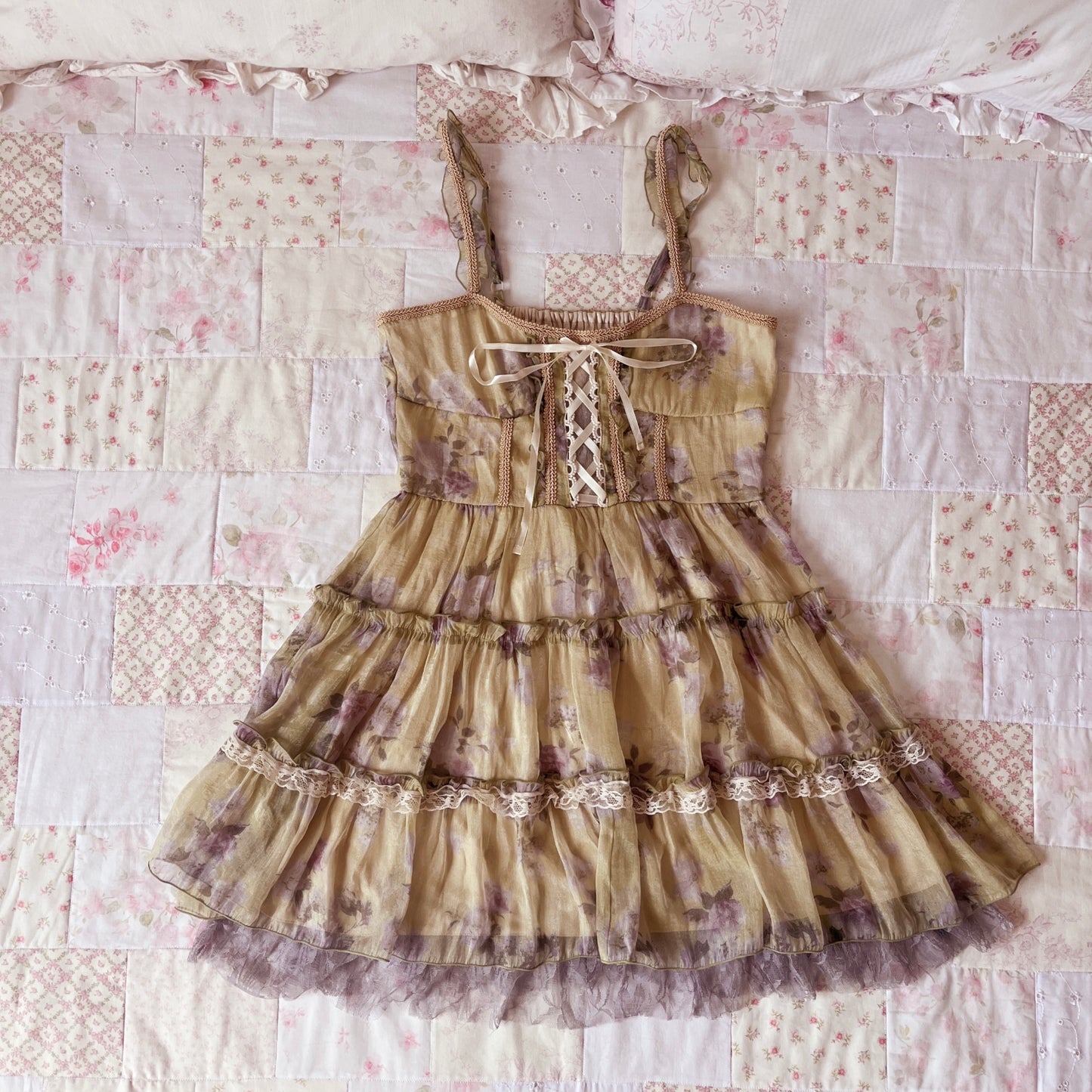 axes femme water lily dress