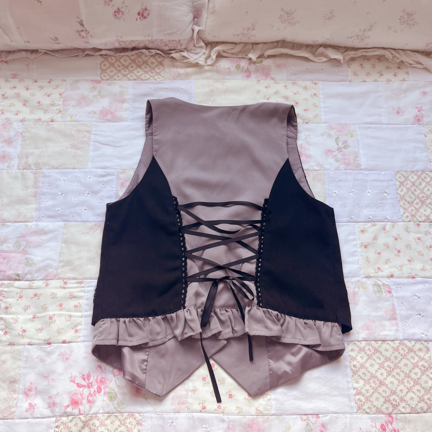 axes femme black and gray bustier vest