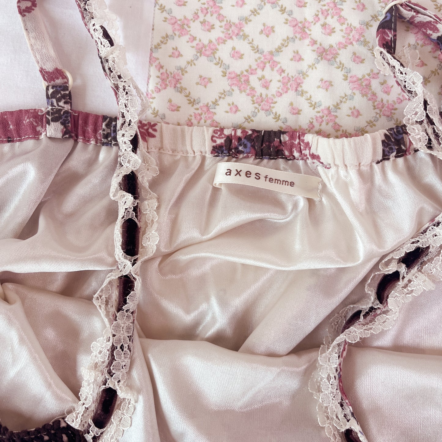 victorian motif beige tunic dress