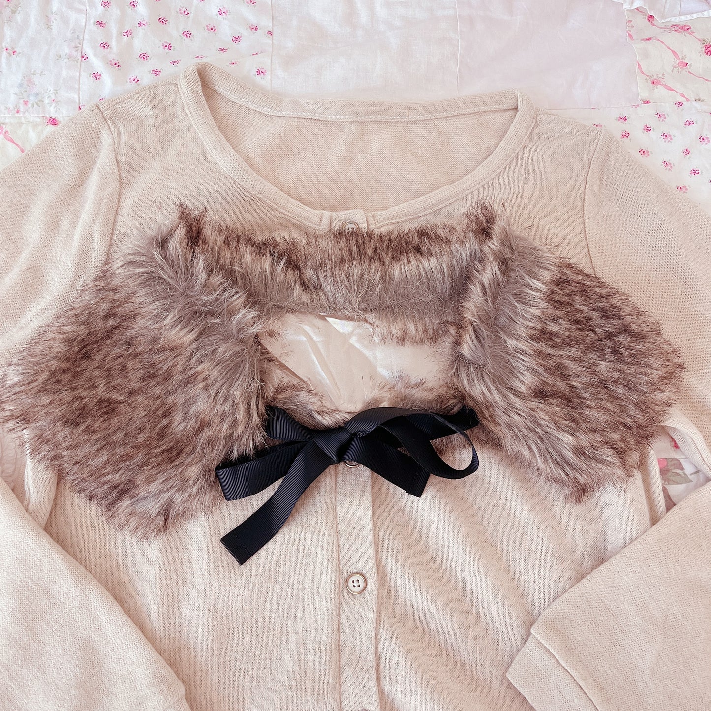 tan cardigan with detachable collar