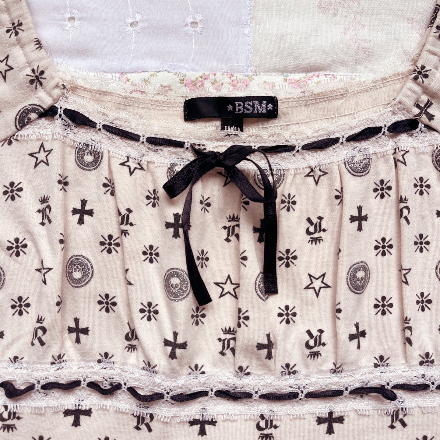 cream skull accent milkmaid top