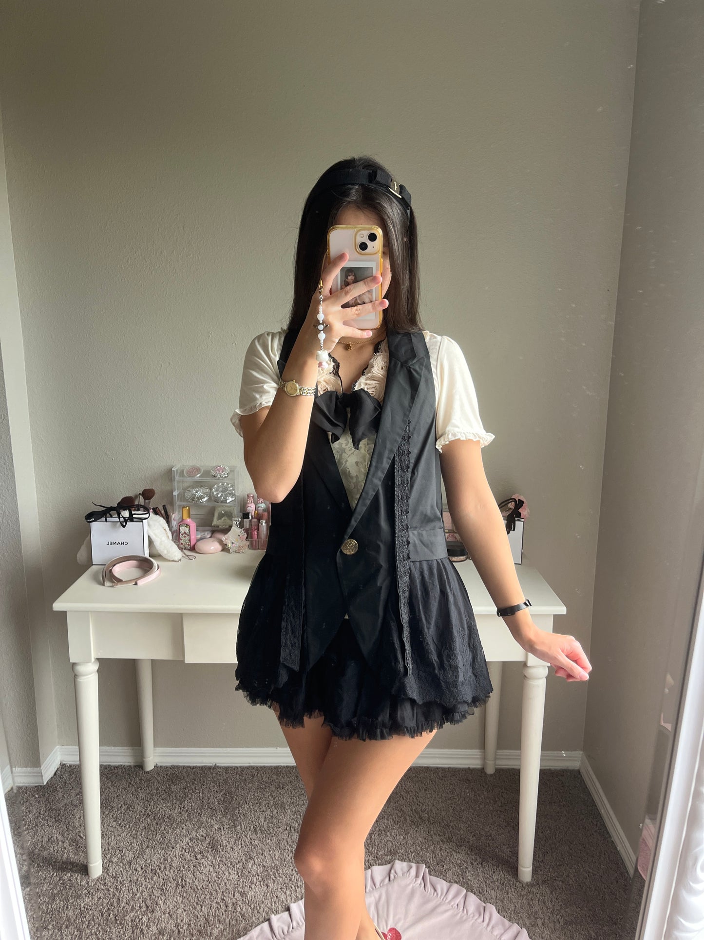 axes femme long black vest