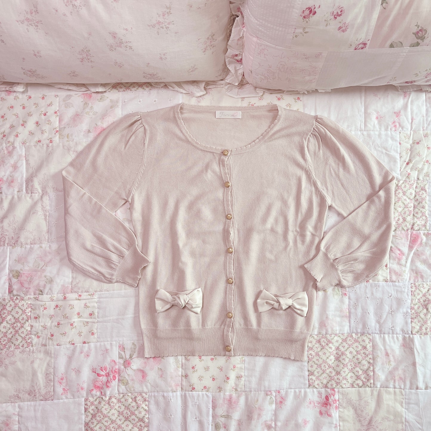 feroux pink ribbon accent cardigan