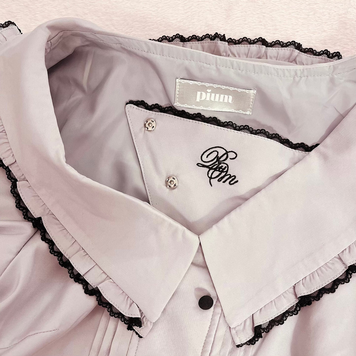 pium lavender short sleeve blouse
