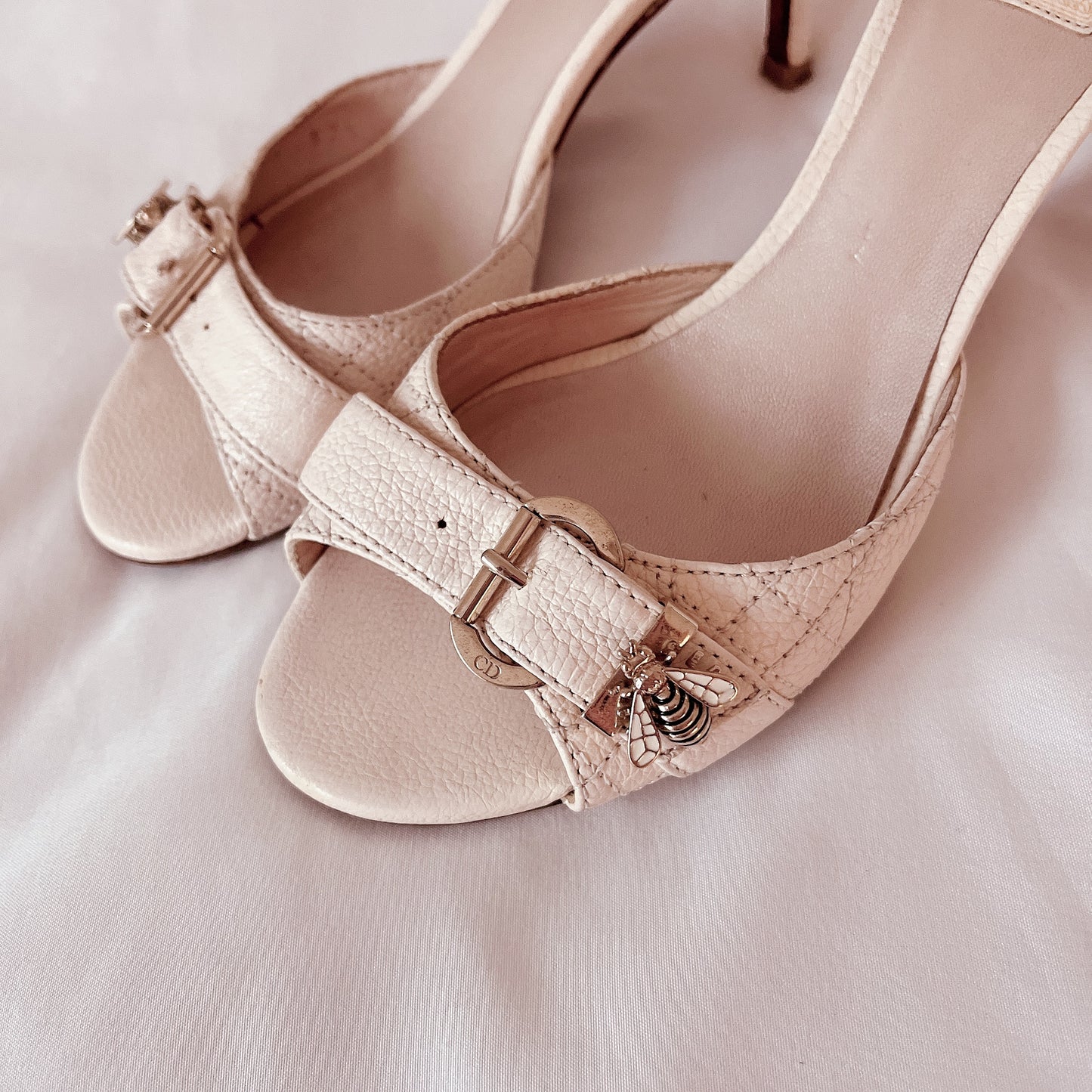 vintage christian dior honeybee heels