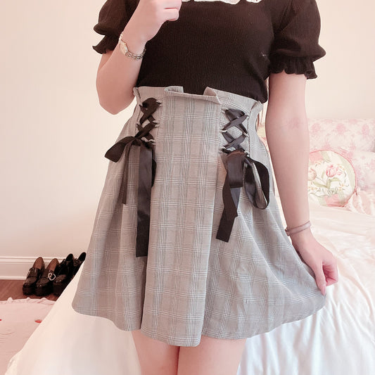 mars gray check suspenders skirt