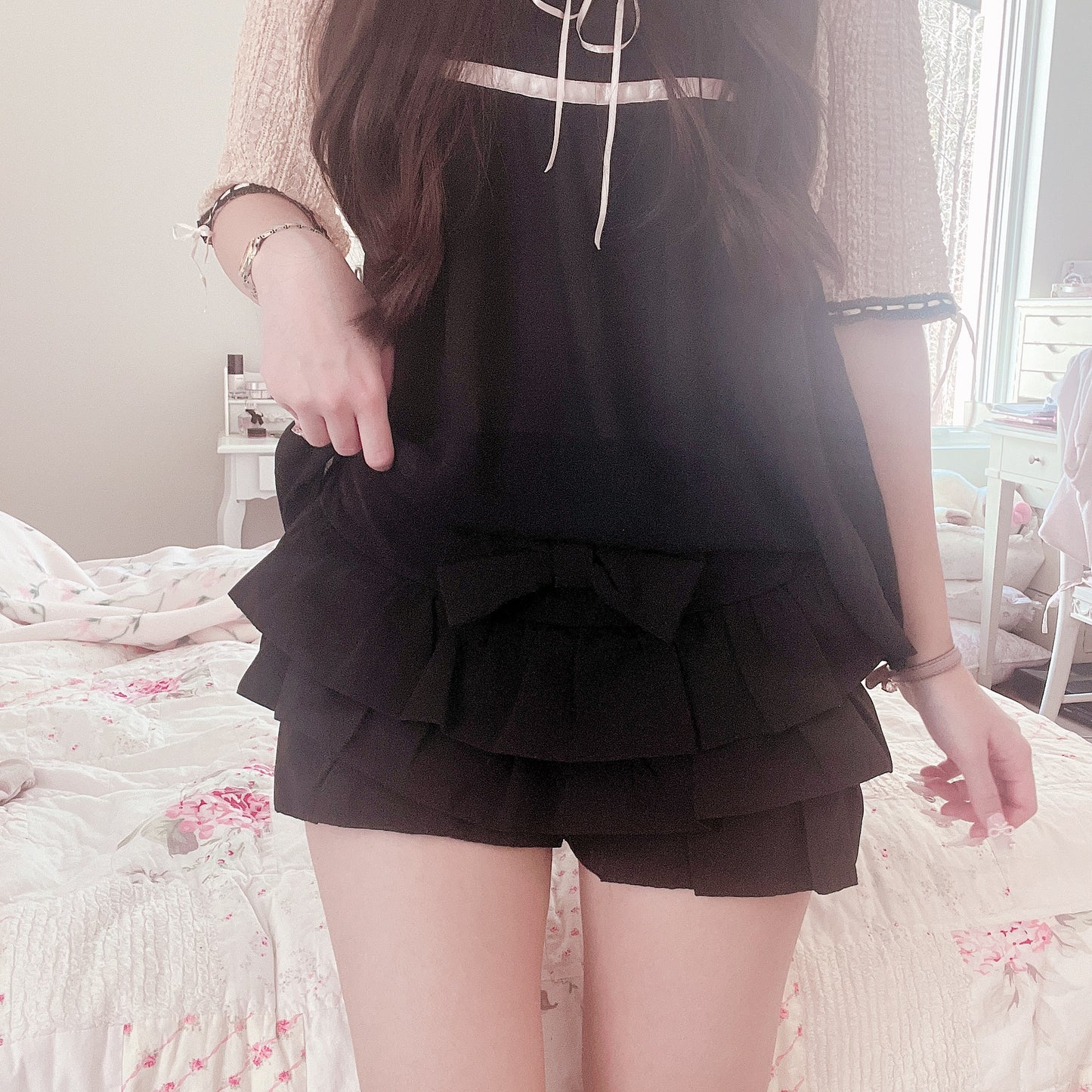 ribbon ruffle shorts