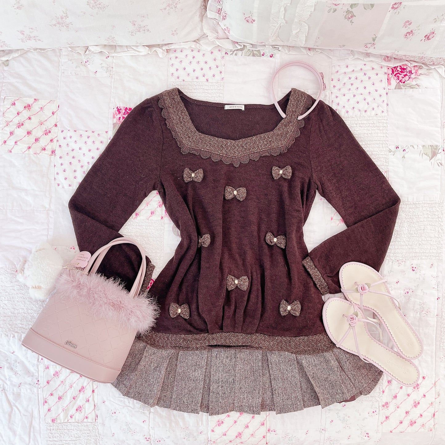 brown ribbon accent top