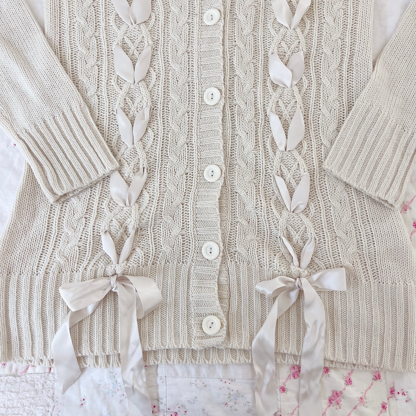 beige ribbon lace up long cardigan