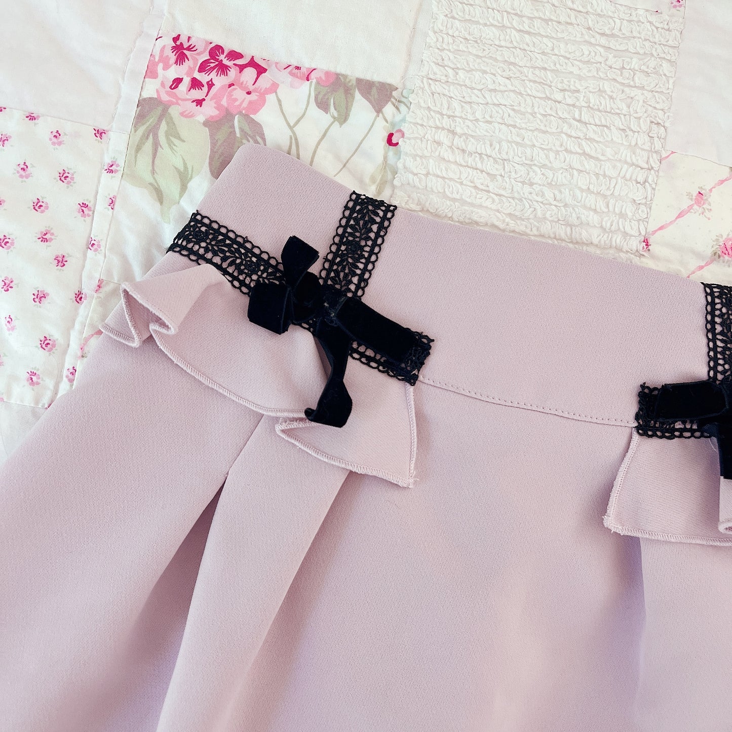 mauve ribbon accent skirt