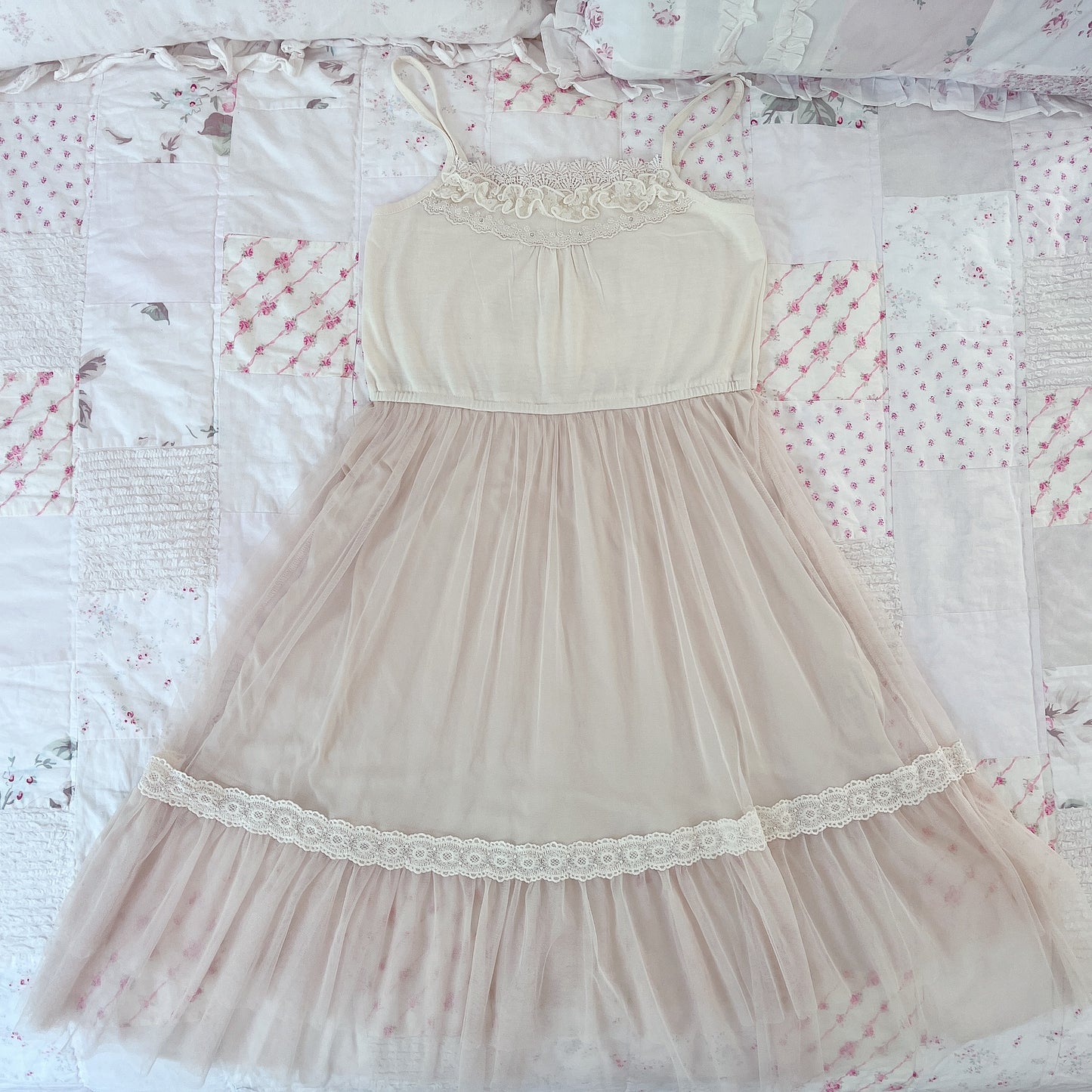 beige tulle princess dress