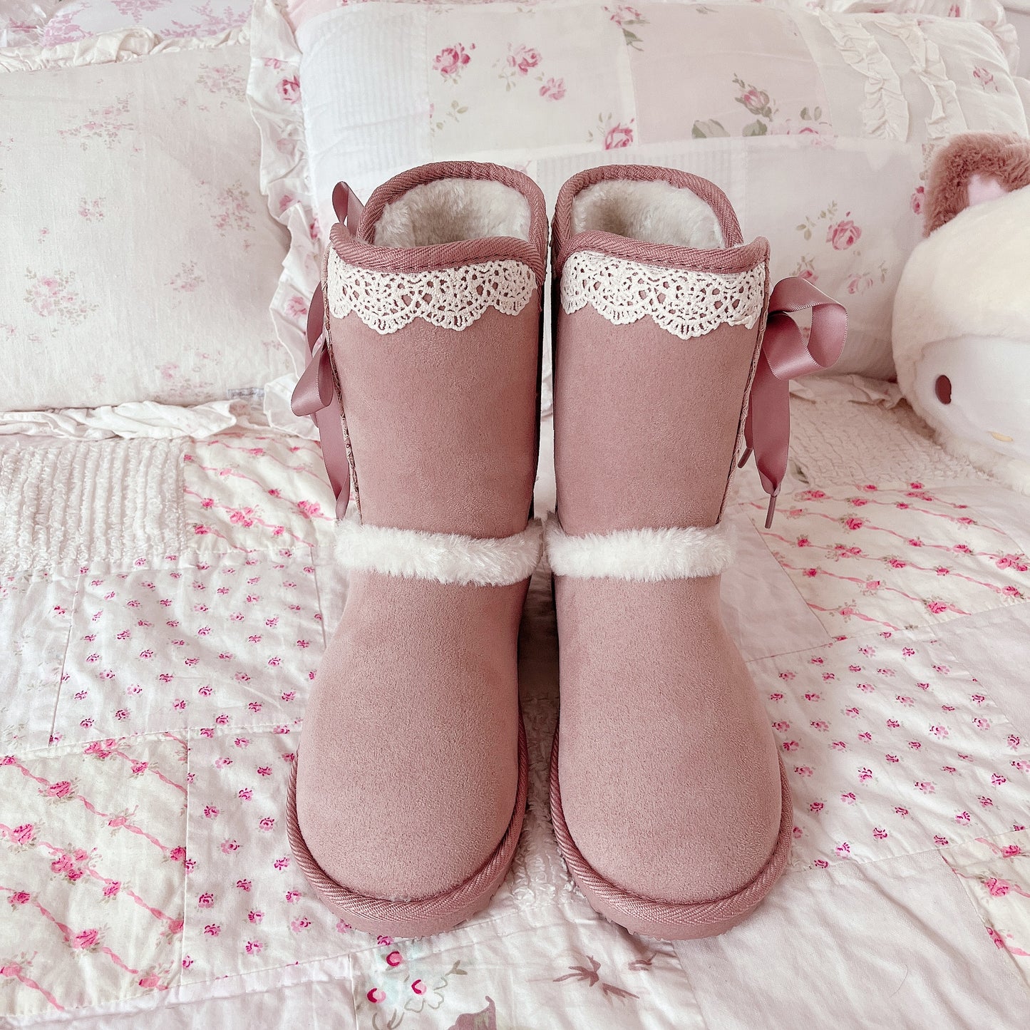 axes femme pink mouton boots