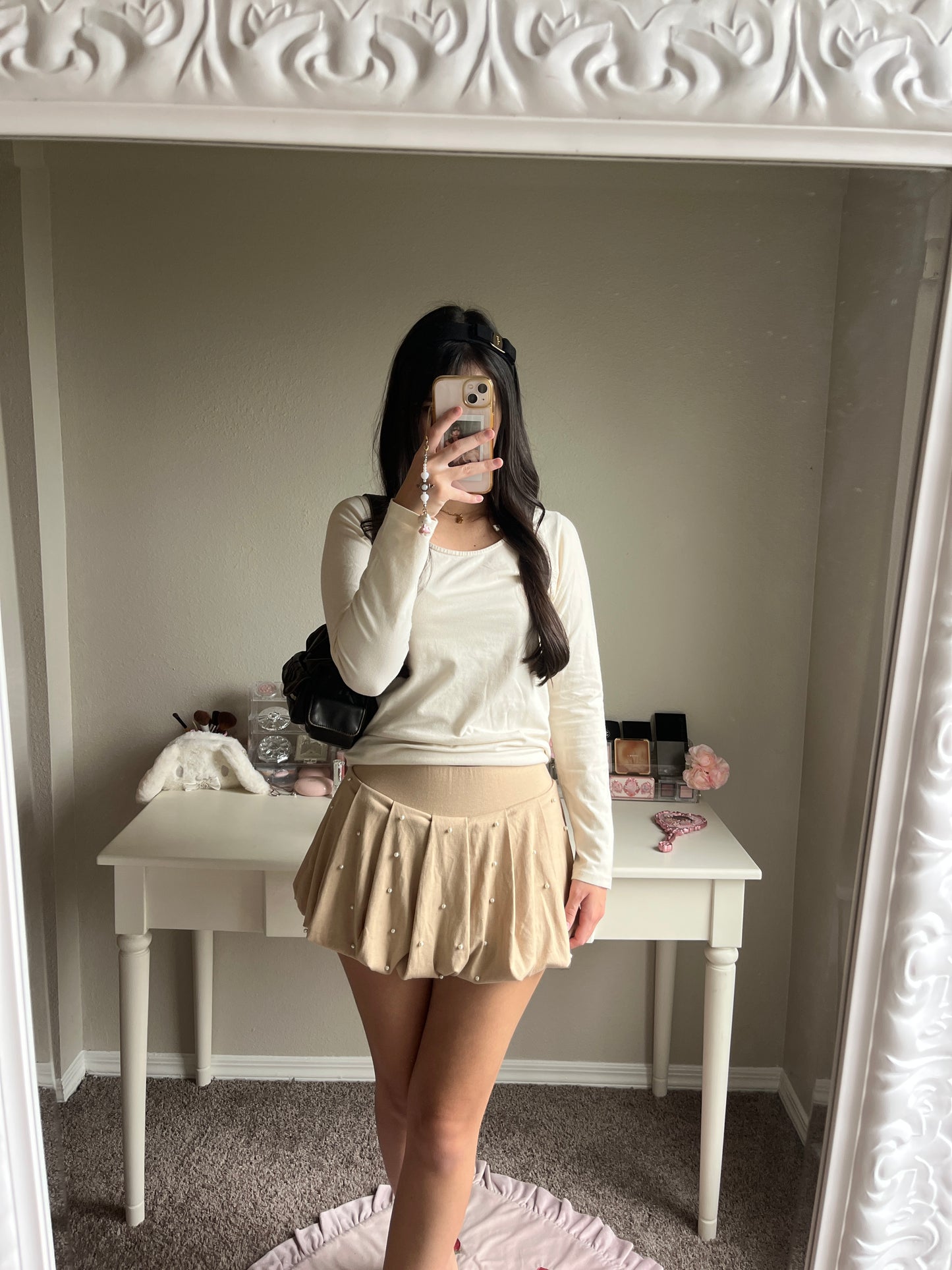 beige micro mini balloon skirt