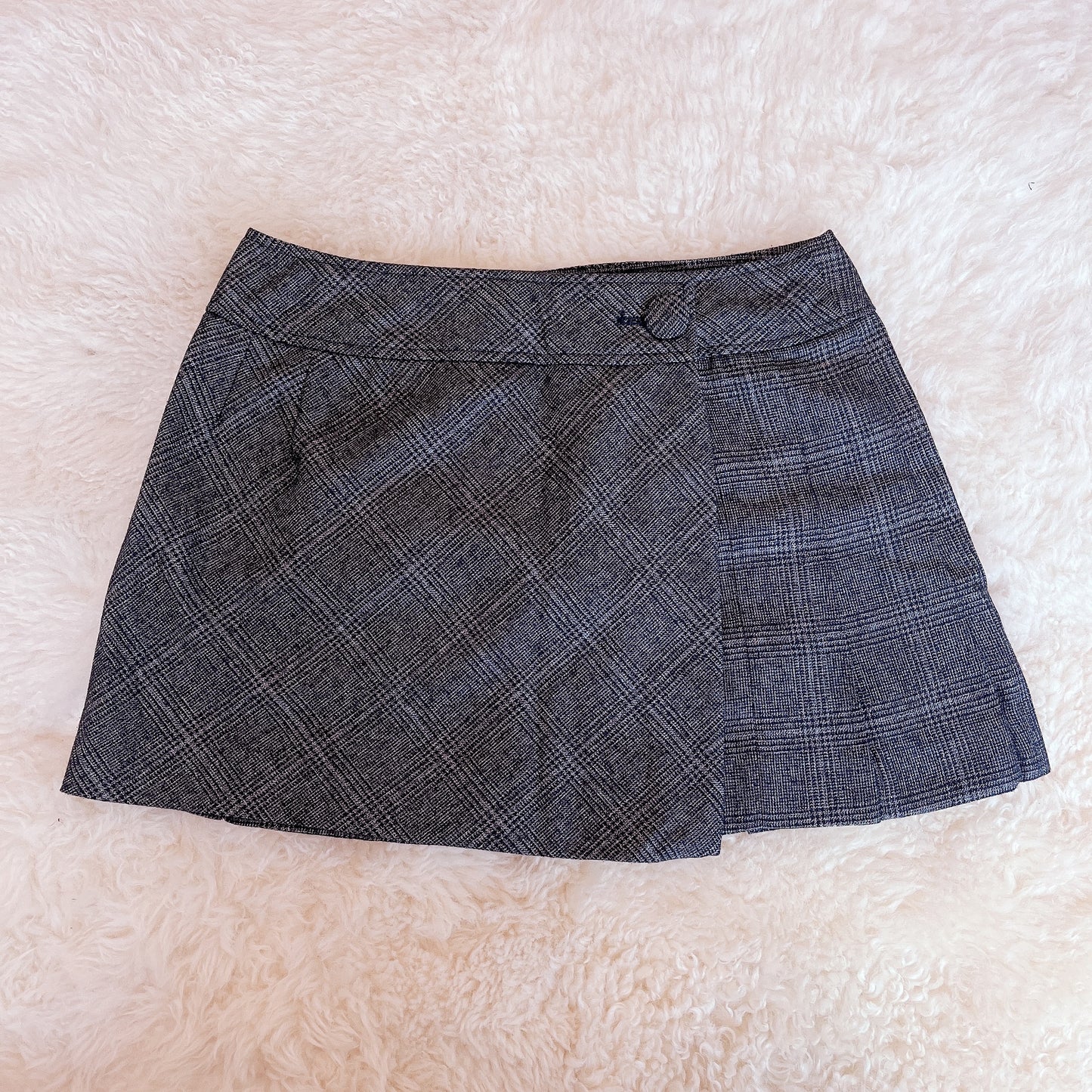 gray check mini skirt