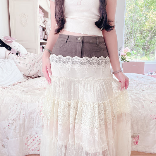 mix accent flowy lace skirt