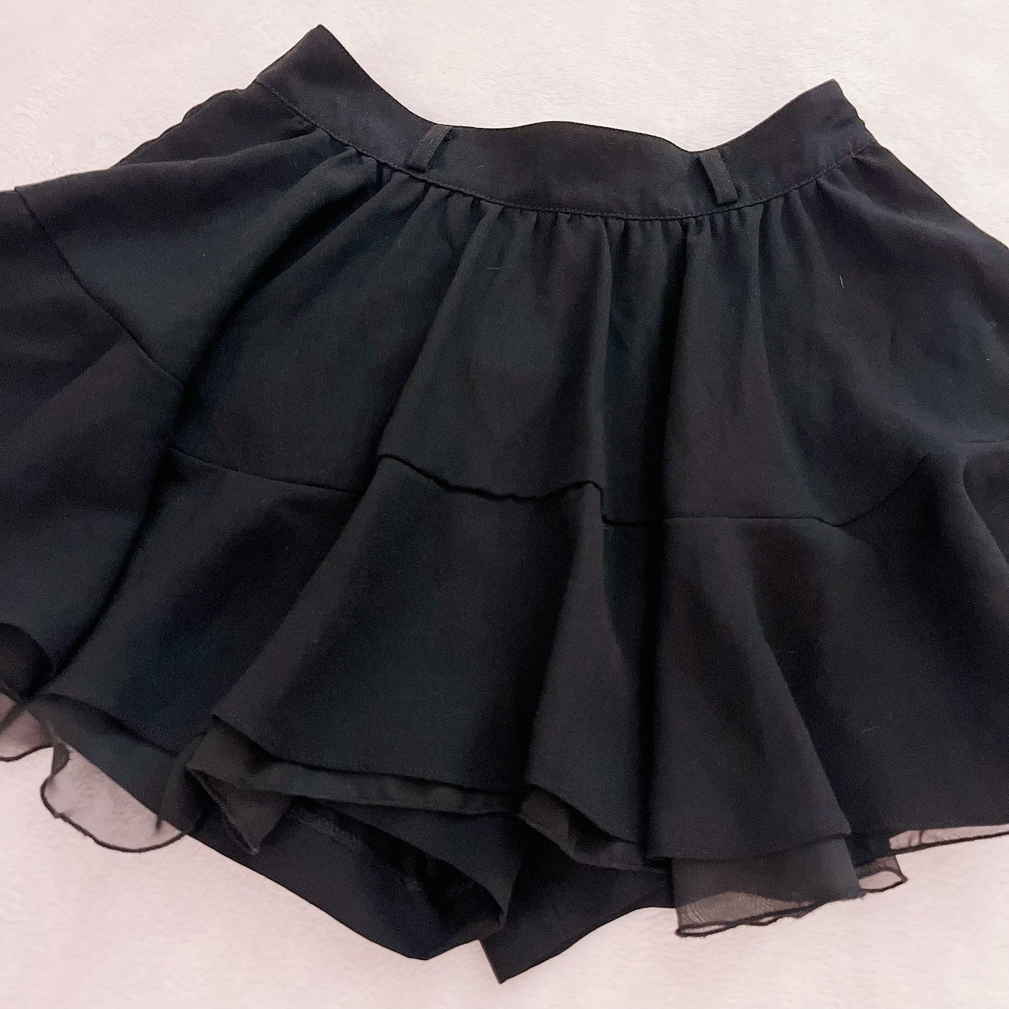 black flared volume skirt