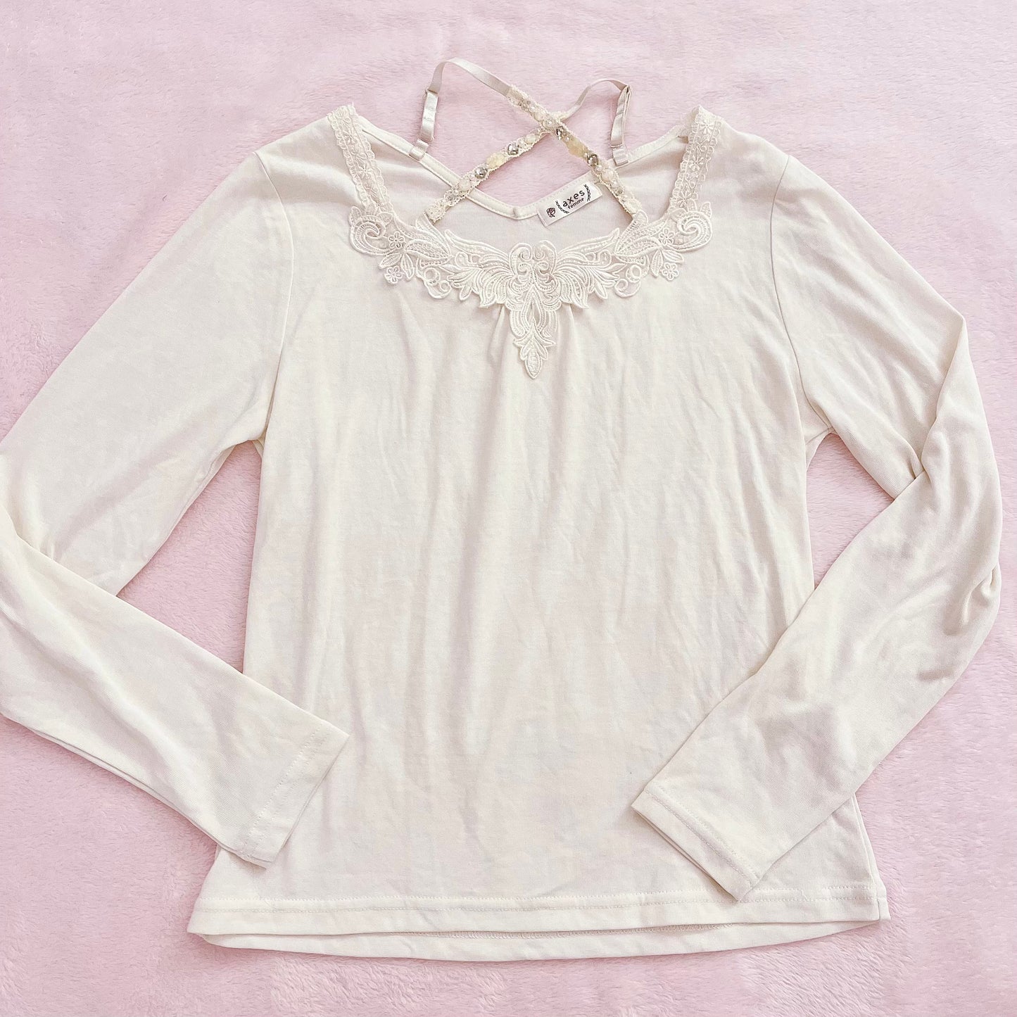 axes femme cream blouse